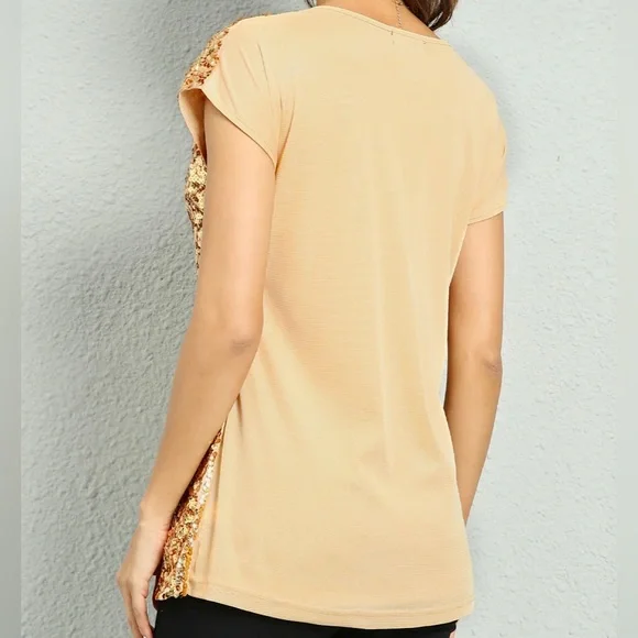 Pretty guide women’s sequin shirt. Short sleeve. Size Medium. NWT - Picture 7 of 8